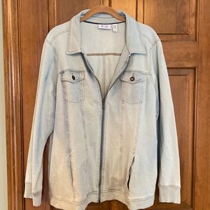 d & co. Light blue denim jean jacket with zipper size 1X